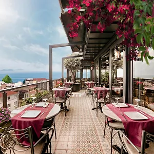 navštívit hotel