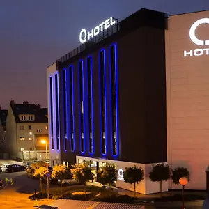 *** Hotel Q Polonia